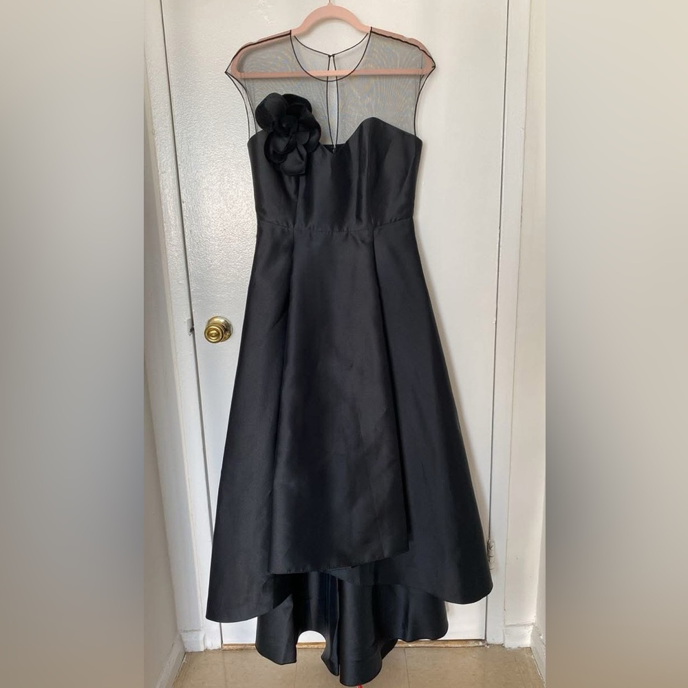 NWT Sachin & Babi Blakely Stretch Tulle Flower Adorned Gown - Jet Black Size 6 - Picture 5 of 7